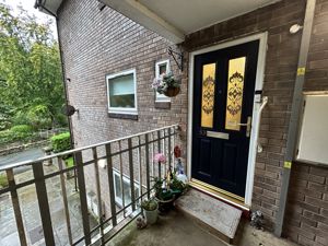 Photo 19- click for photo gallery